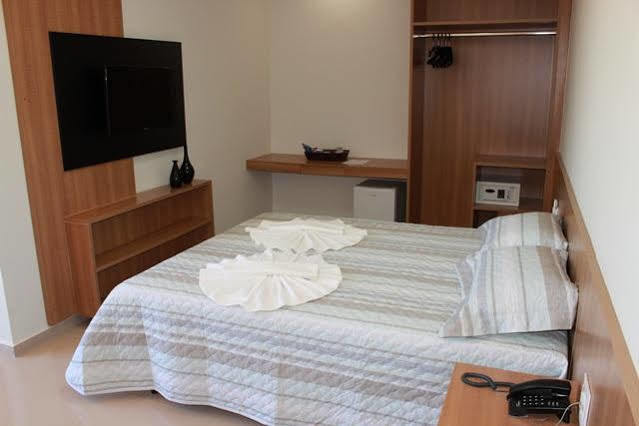 Guines Palace Hotel Patrocinio Ngoại thất bức ảnh