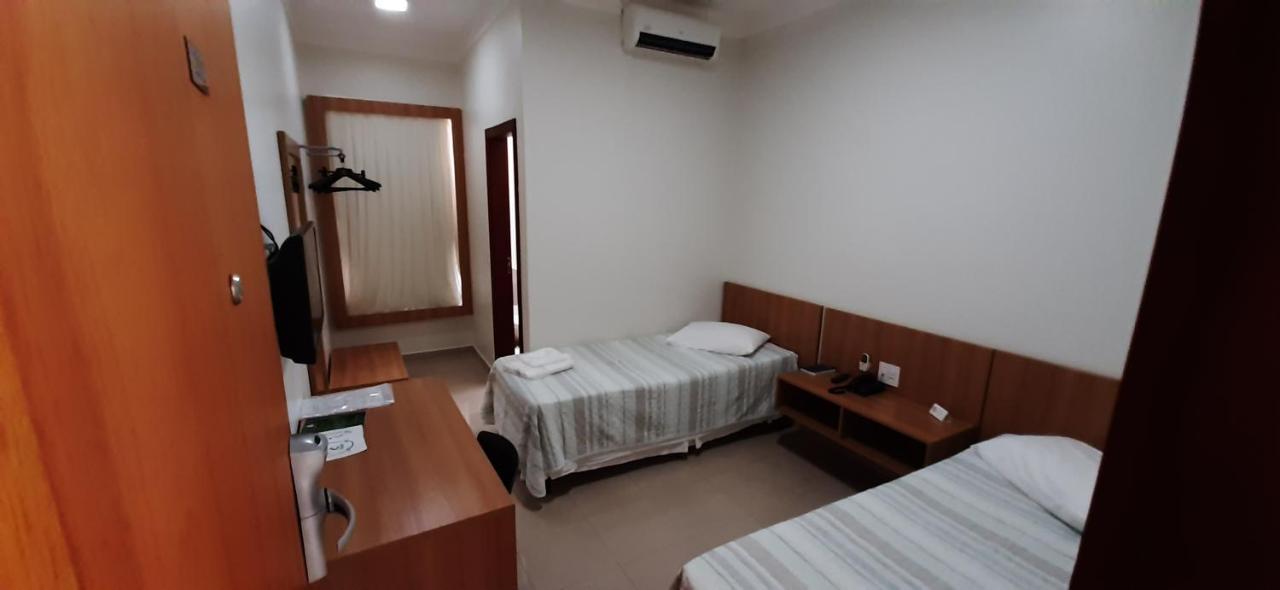 Guines Palace Hotel Patrocinio Ngoại thất bức ảnh